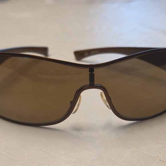 Gucci Sunglasses - Picture 1 of 6
